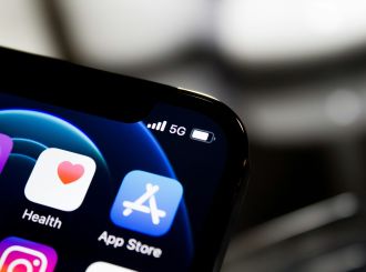 European iOS developers can begin testing alternative app stores 